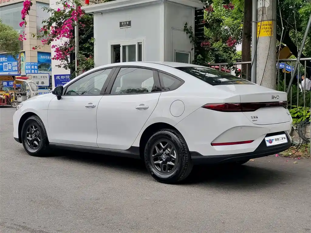 BYD Qin PLUS 2025 — фото 4