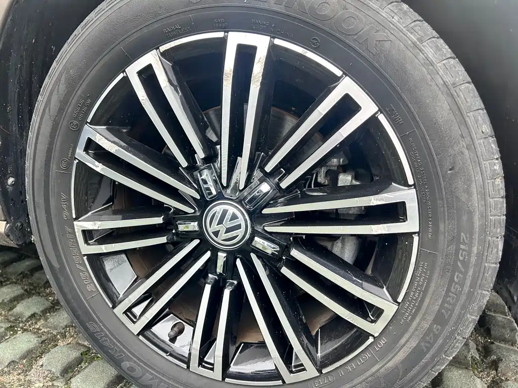 Volkswagen Passat 2018 — фото 15