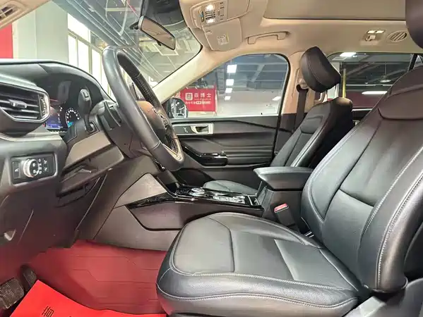 Ford Explorer 2021