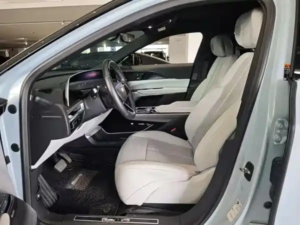 Cadillac Lyriq 2022