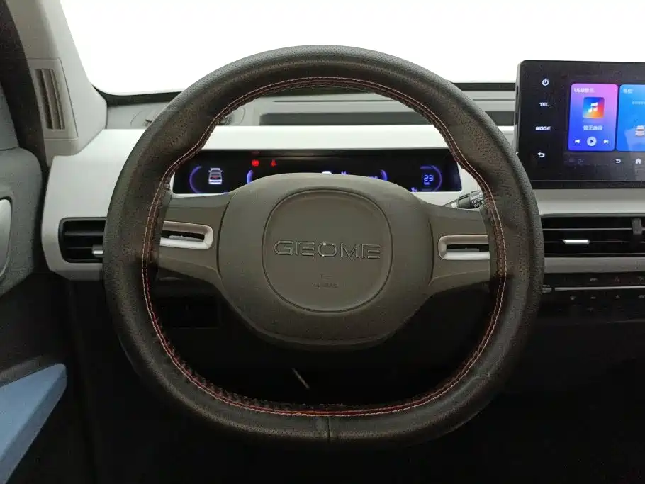 Geely Galaxy Panda 2025 — фото 15