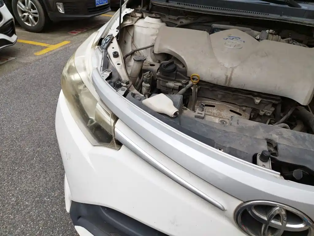 Toyota Vios 2015 — фото 21