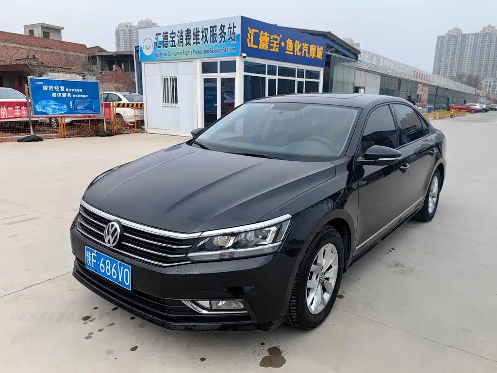 Volkswagen Passat 2019 — фото 1