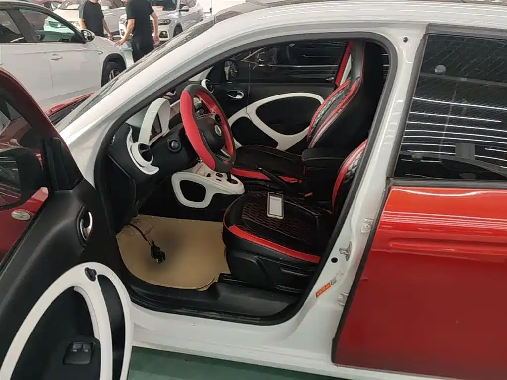 smart Forfour 2018 — фото 15