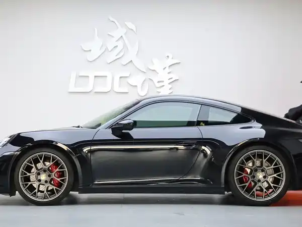 Porsche 911 2020