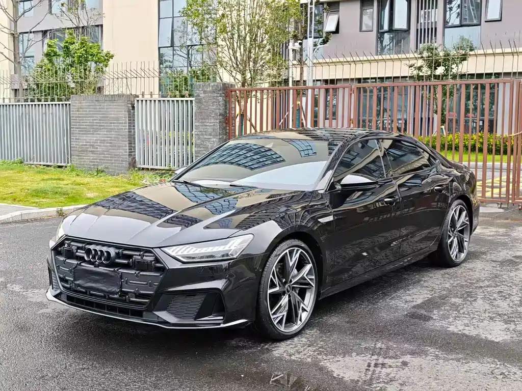 Audi A7L 2023 — фото 1