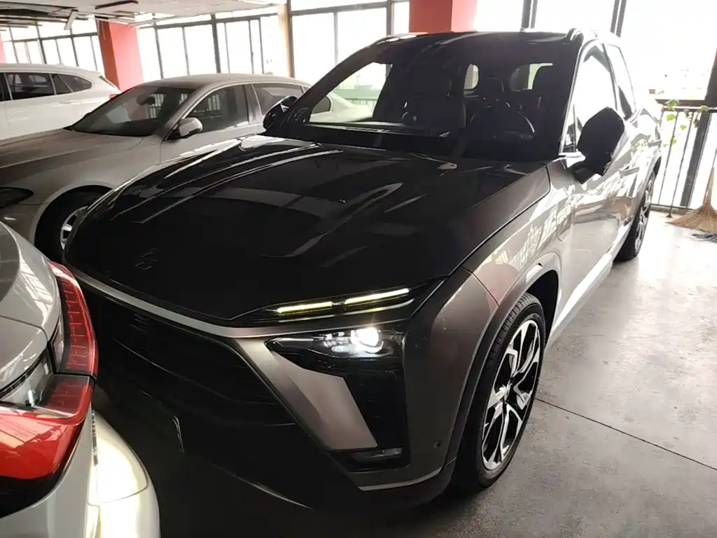 NIO ES8 2021 — фото 1