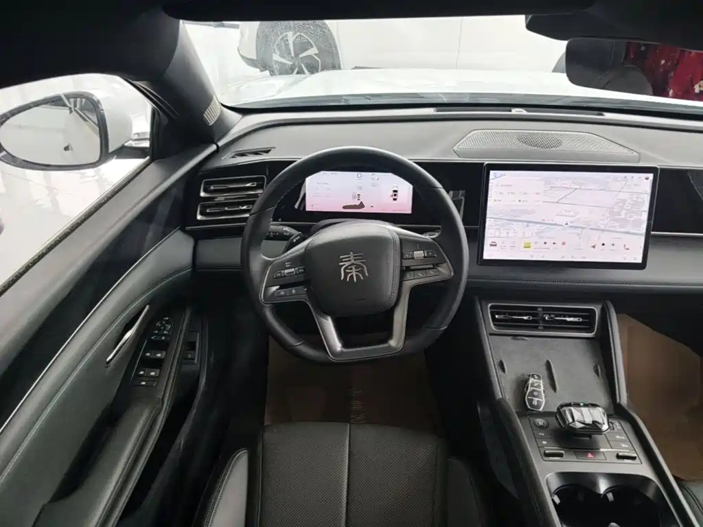BYD Qin L 2025 — фото 11