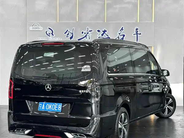 Mercedes-Benz Vito 2024