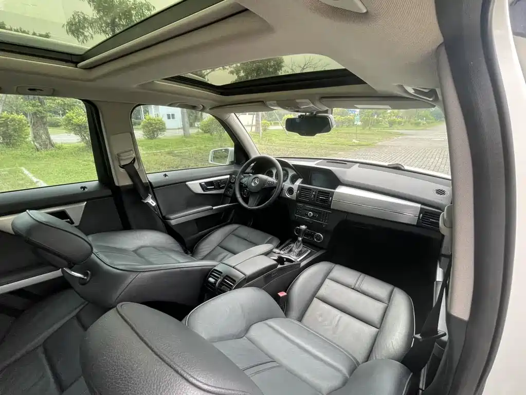 Mercedes-Benz GLK-Class 2010 — фото 15