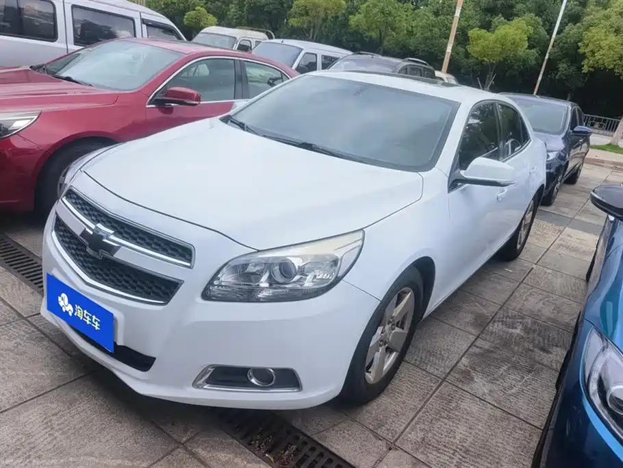 Chevrolet Malibu 2015 — фото 1
