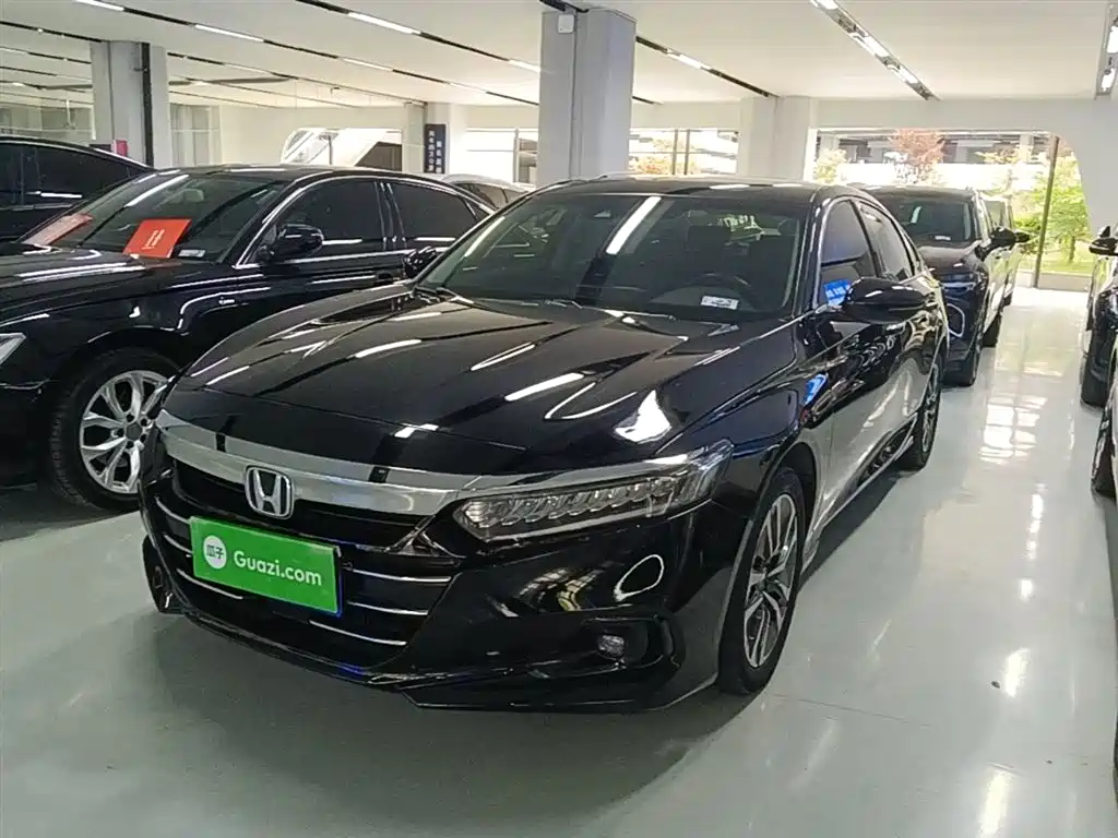 Honda Accord 2022 — фото 1