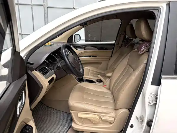 Baojun 730 2016