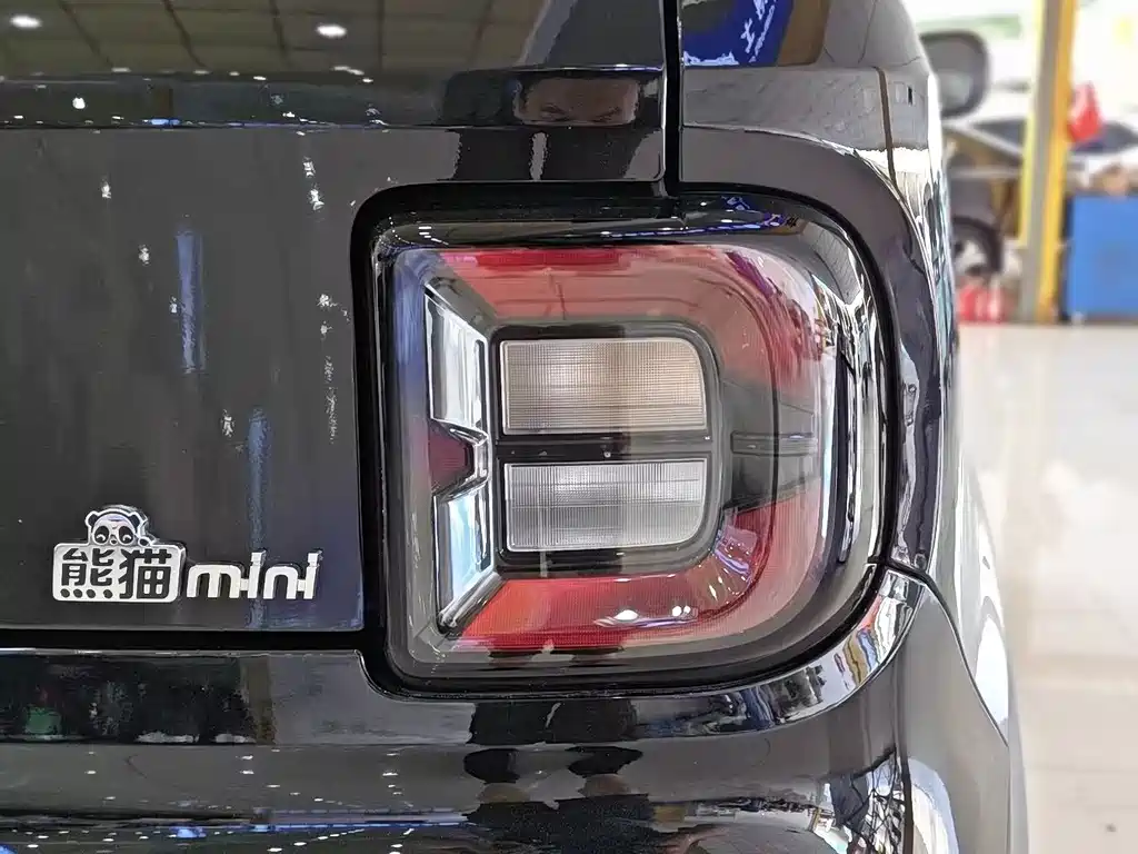 Geely Galaxy Panda 2024