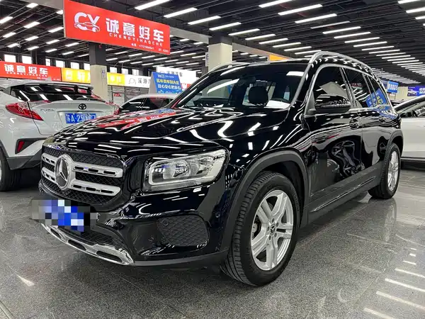 Mercedes-Benz GLB 2021