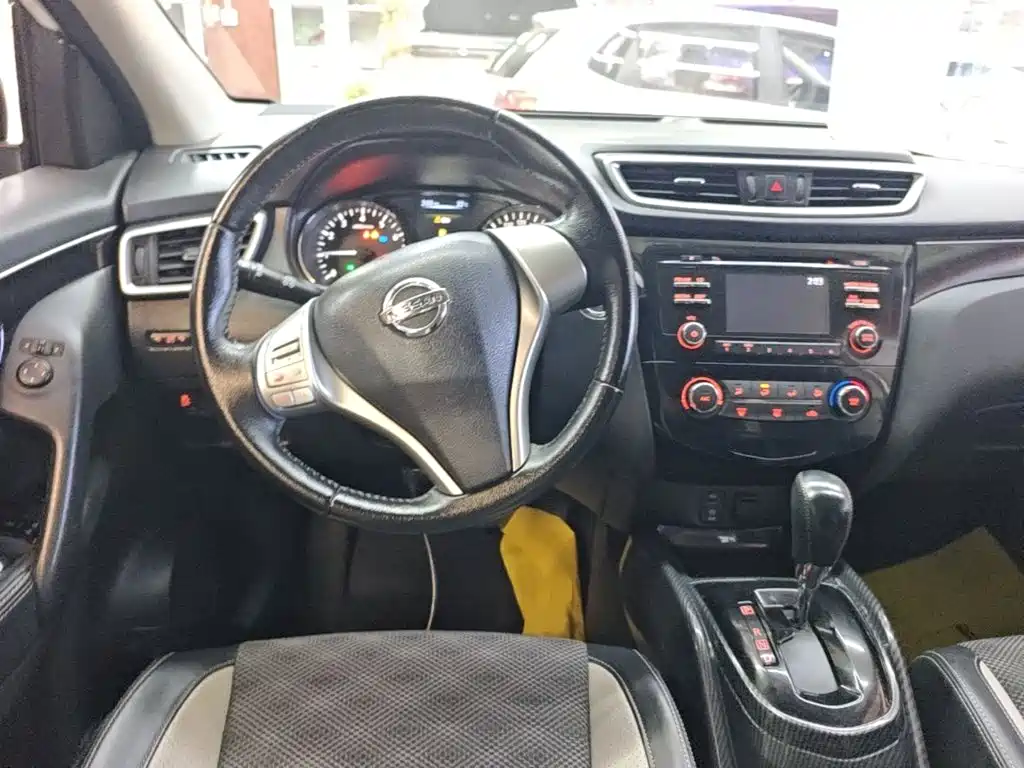 Nissan Qashqai 2016 — фото 11