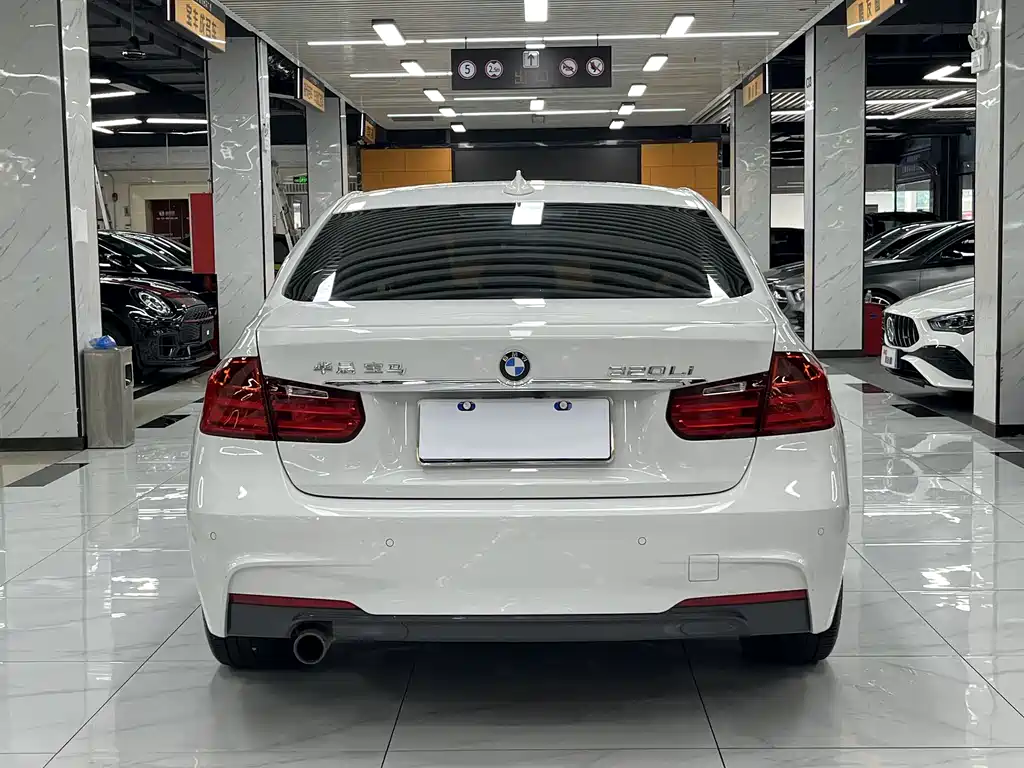 BMW 3 Series 2015 — фото 4