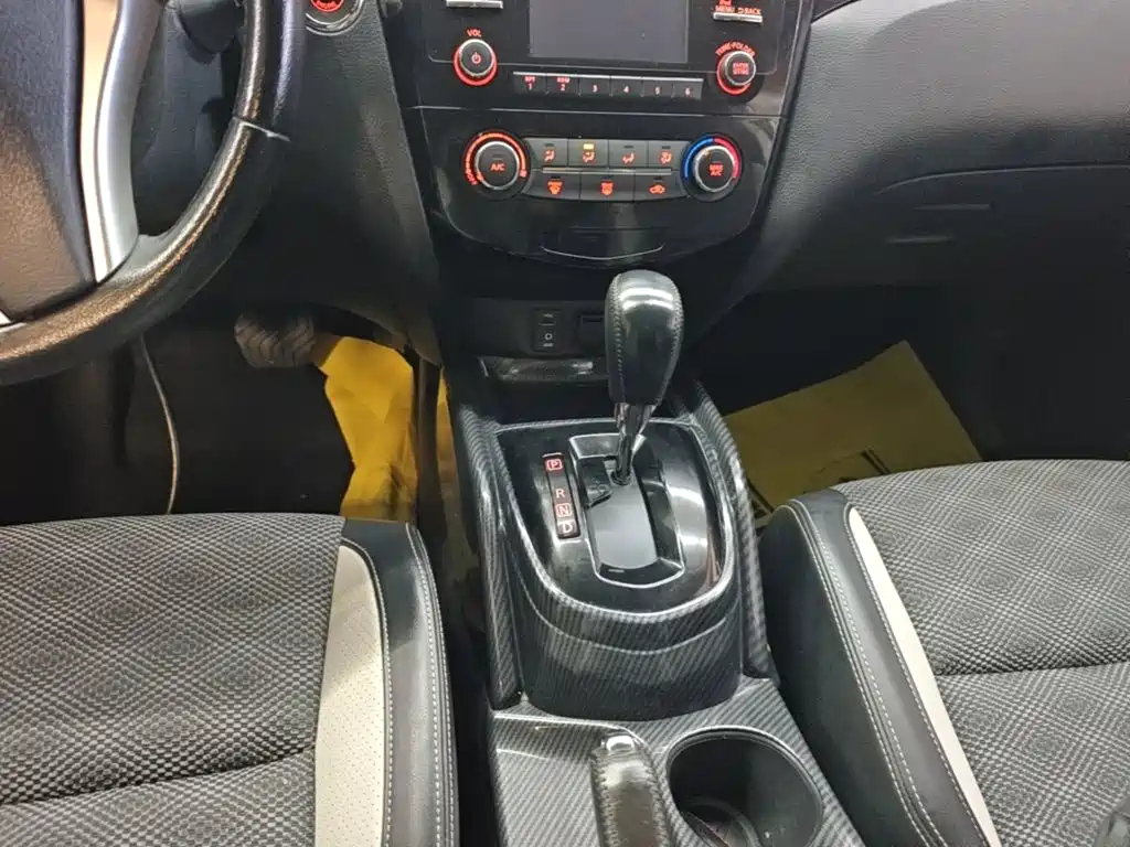 Nissan Qashqai 2016 — фото 14