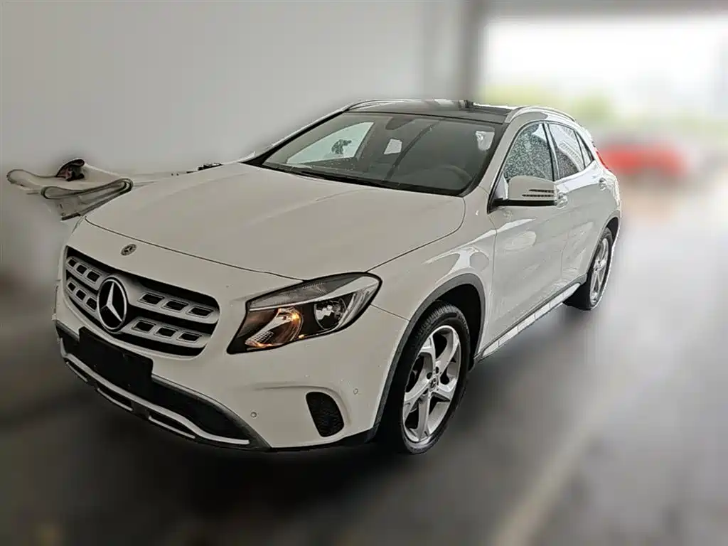 Mercedes-Benz GLA 2018 — фото 3