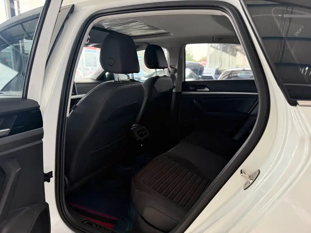 Volkswagen Lavida 2022