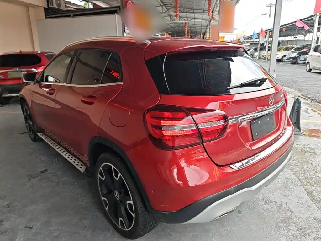 Mercedes-Benz GLA 2017