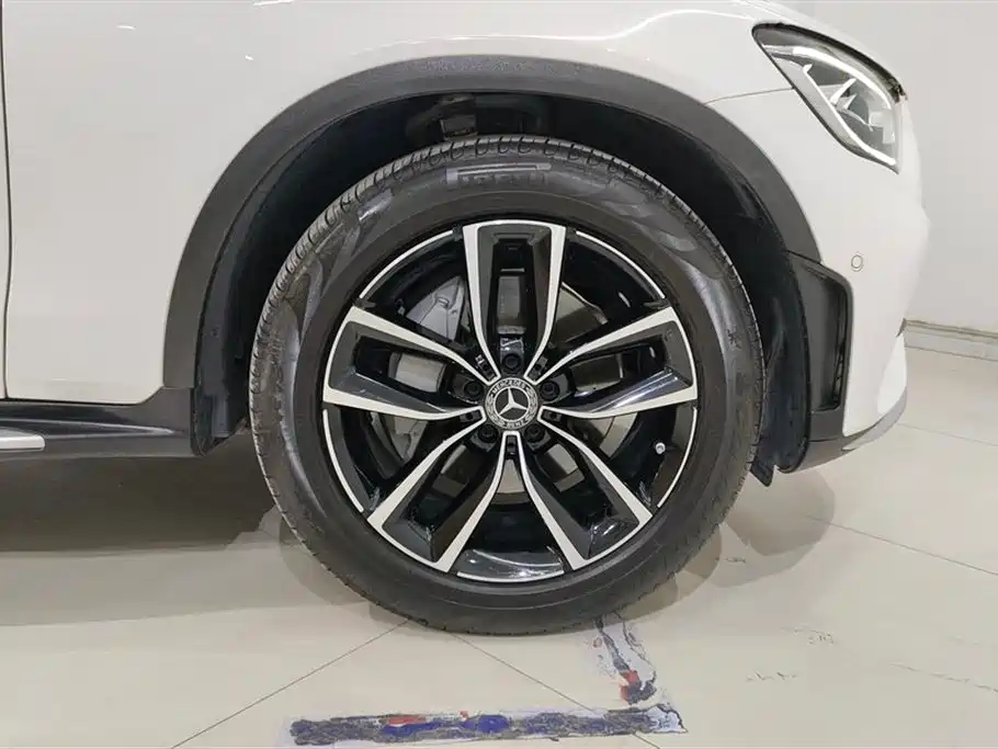 Mercedes-Benz GLC 2021