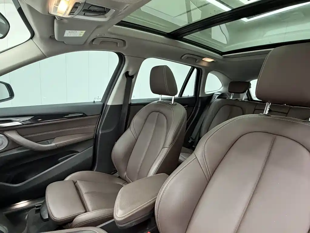 BMW X1 2021 — фото 11