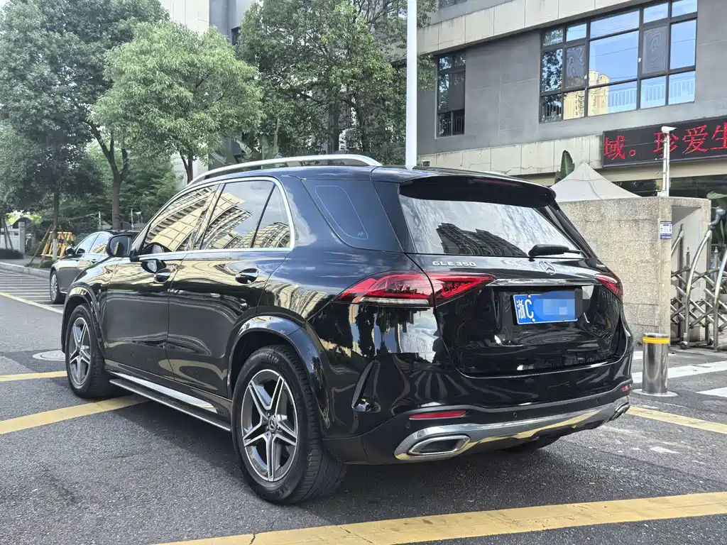 Mercedes-Benz GLE 2020 — фото 6