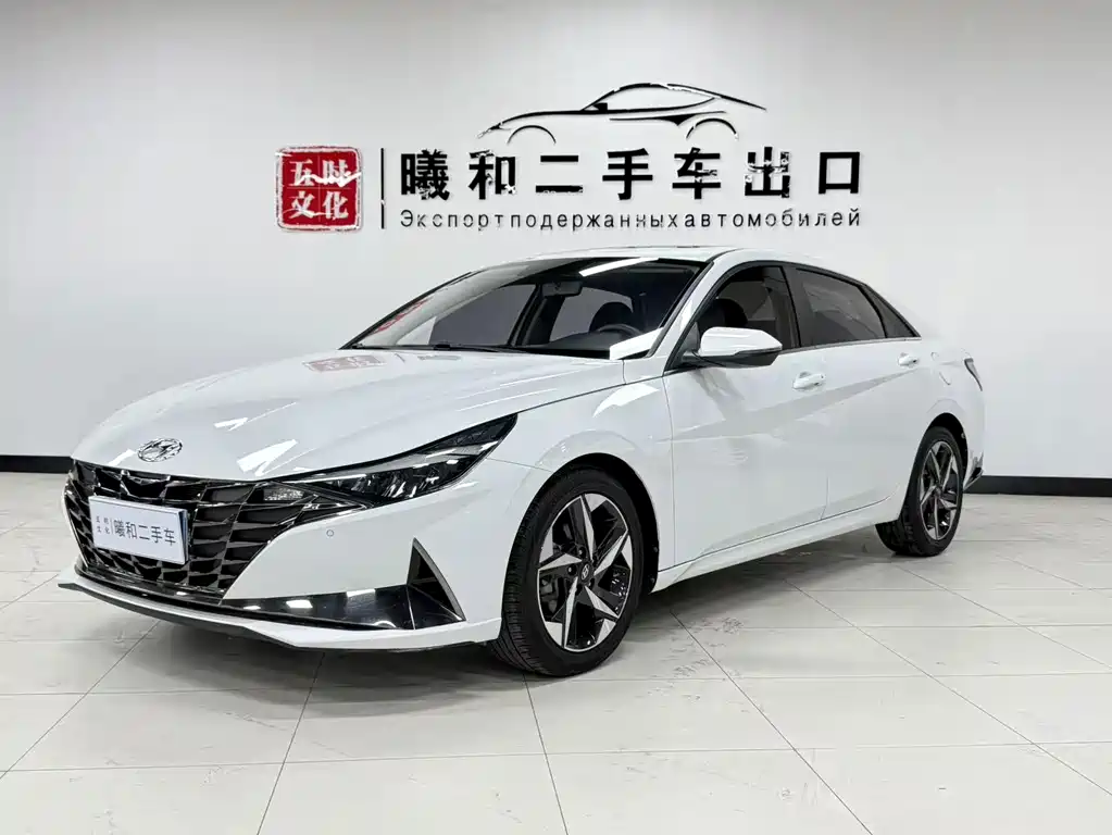Hyundai Elantra 2023