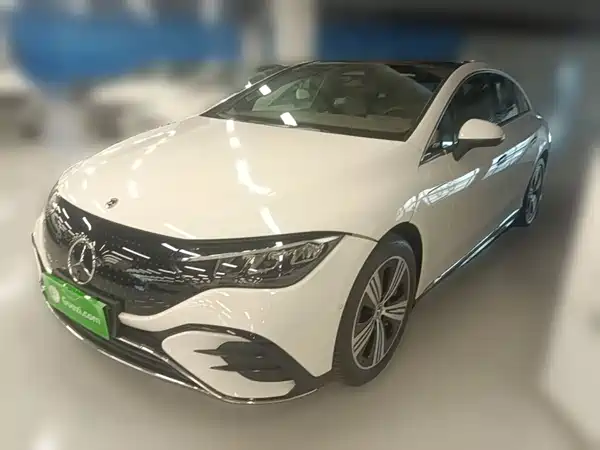 Mercedes-Benz EQE 2025