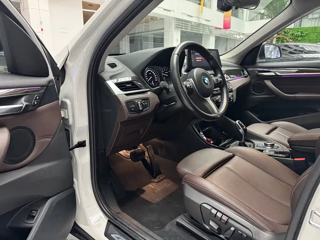 BMW X1 2020 — фото 9