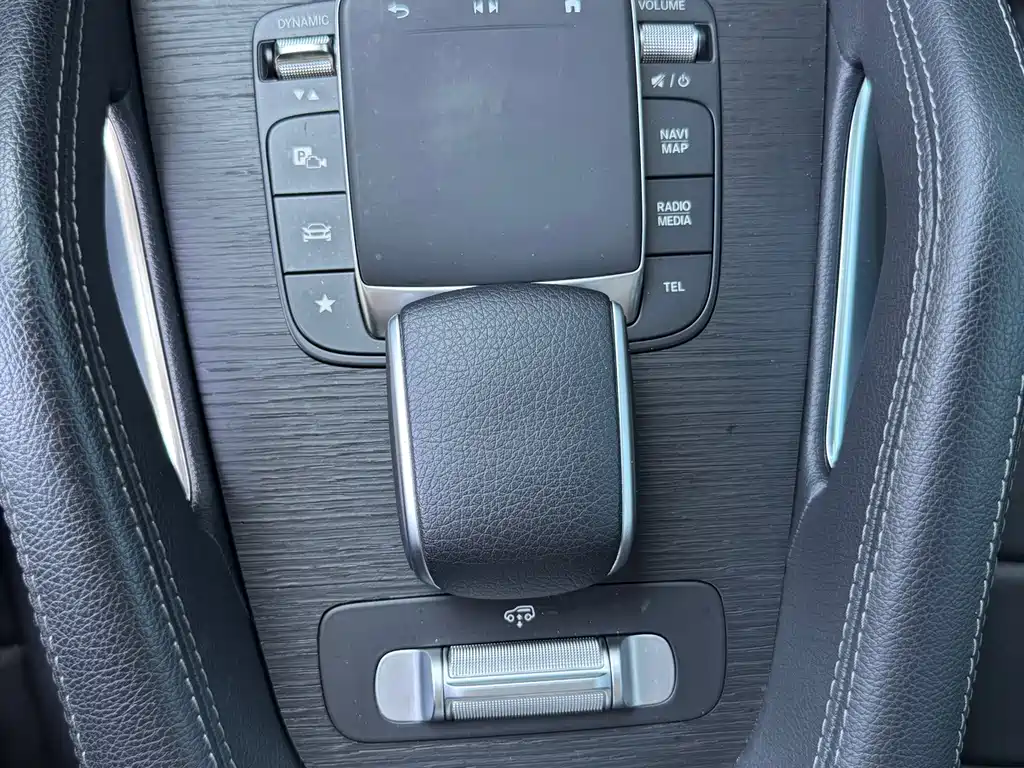 Mercedes-Benz GLE 2023 — фото 16