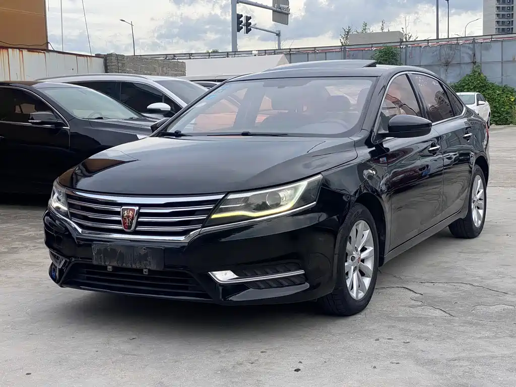 Roewe i6 Classic 2017 — фото 1