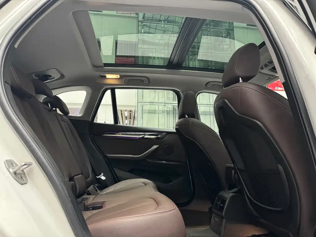 BMW X1 2020 — фото 19