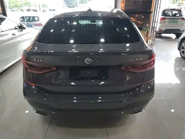 BMW 6 Series GT 2021