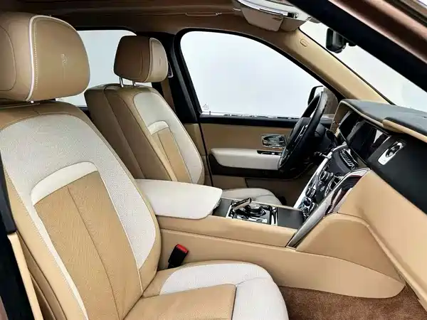 Rolls-Royce Cullinan 2018