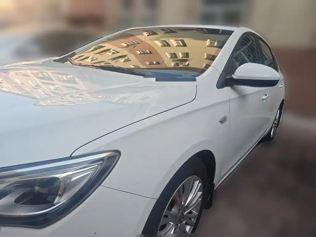 Buick Excelle 2017 — фото 24