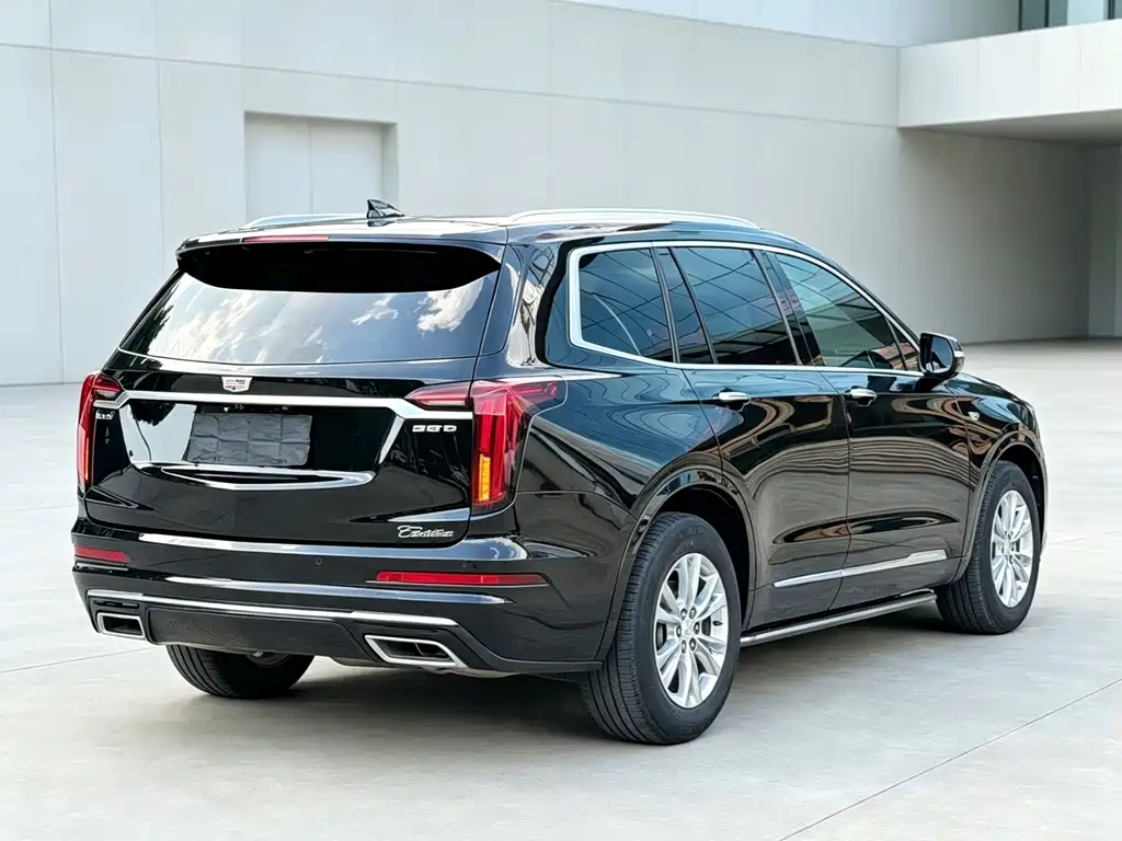 Cadillac XT6 2020 — фото 7