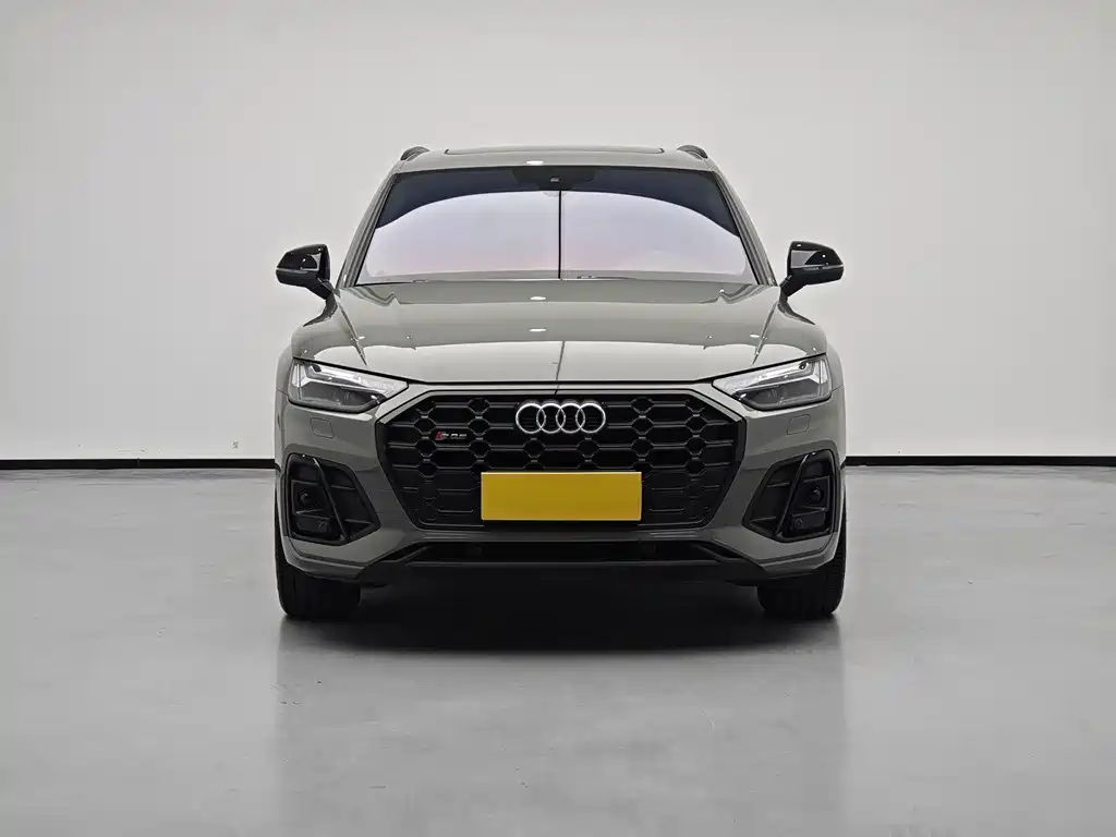 Audi SQ5 2022