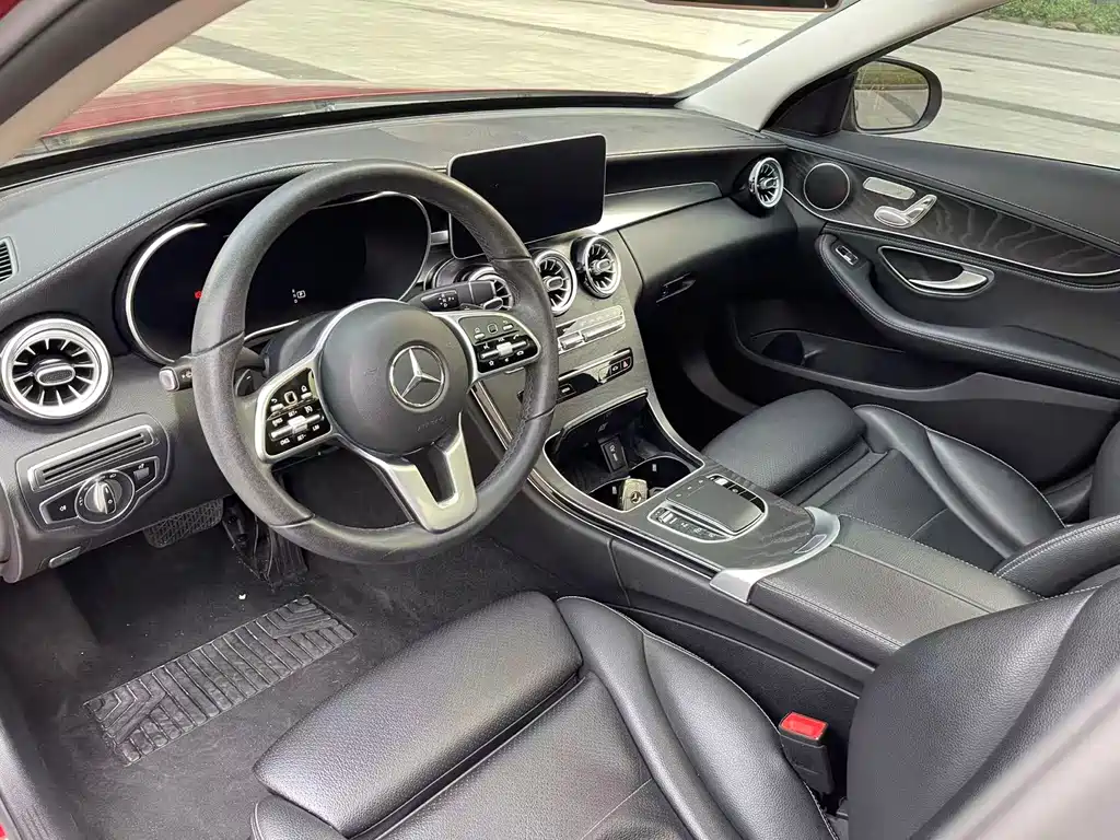 Mercedes-Benz C-Class 2019 — фото 9