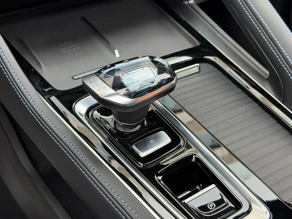 Geely Xingrui 2025 — фото 13