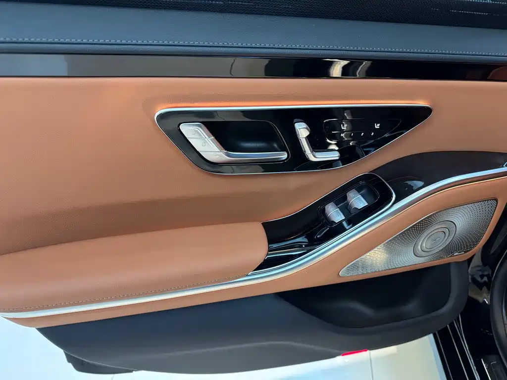 Mercedes-Benz S-Class New Energy 2023 — фото 16
