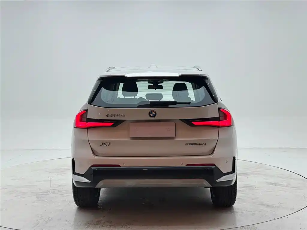 BMW X1 2023 — фото 5