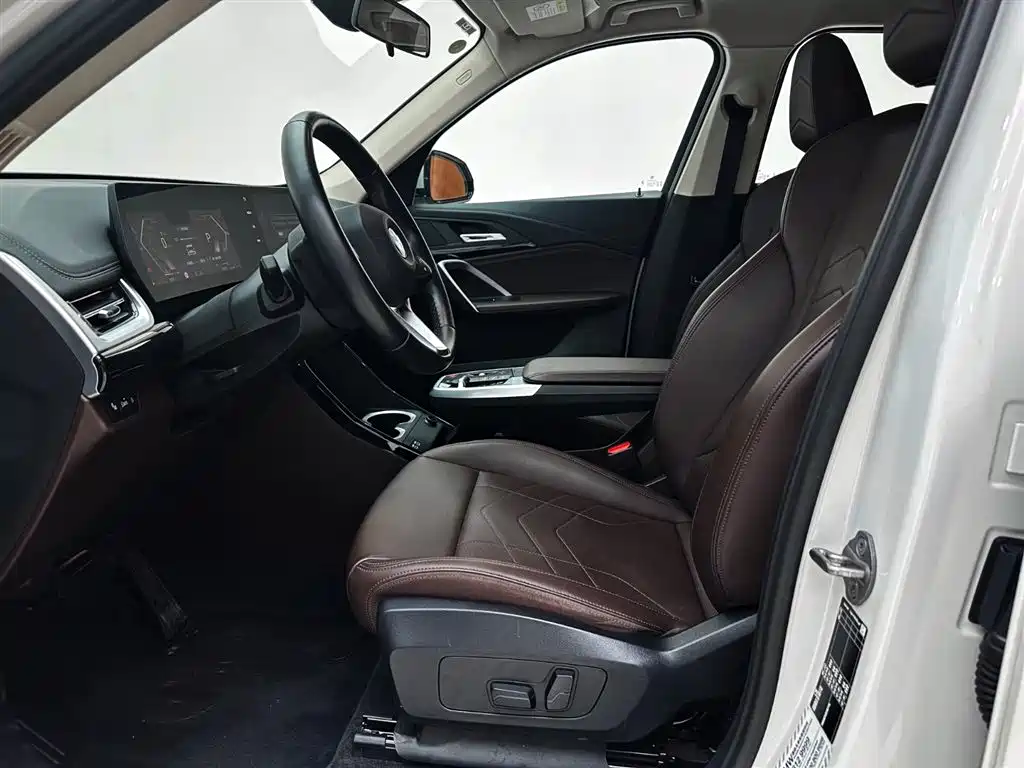 BMW X1 2023 — фото 19