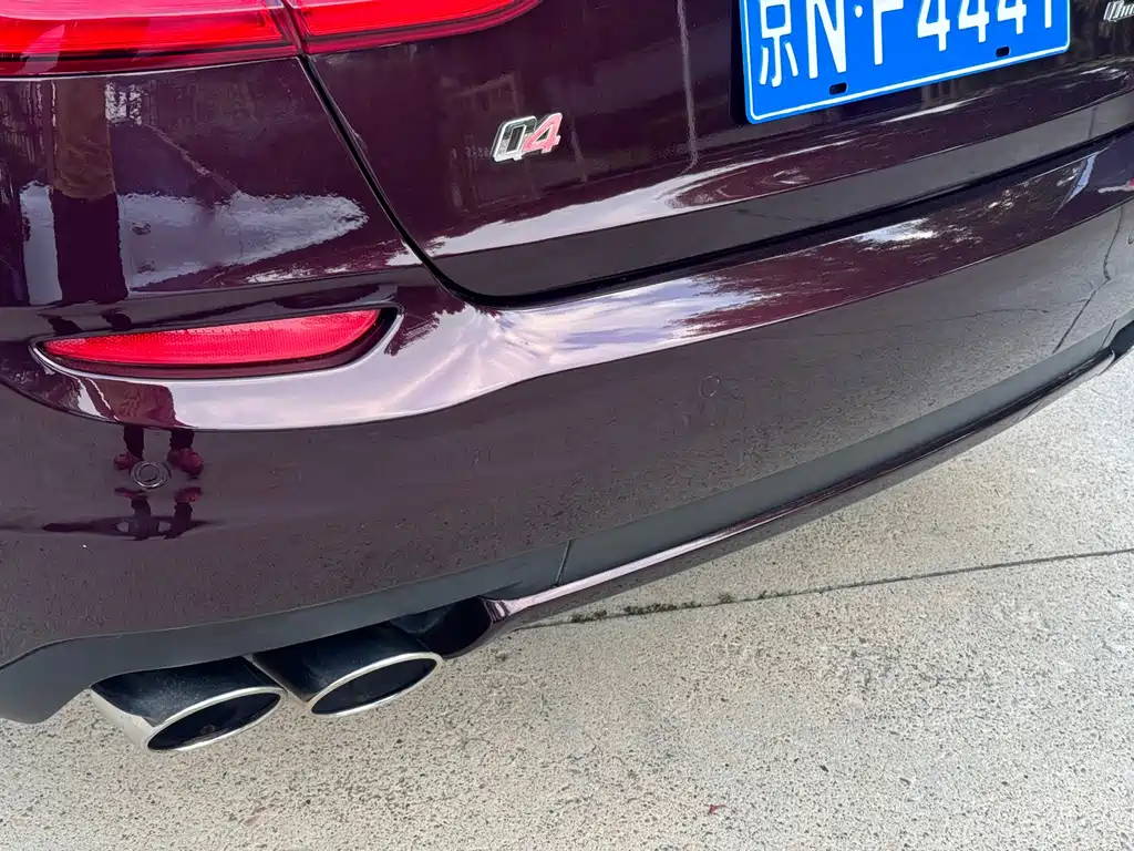 Maserati Quattroporte 2016 — фото 18