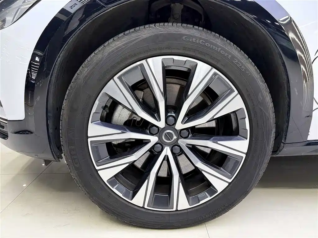 Volvo V90 2021 — фото 18