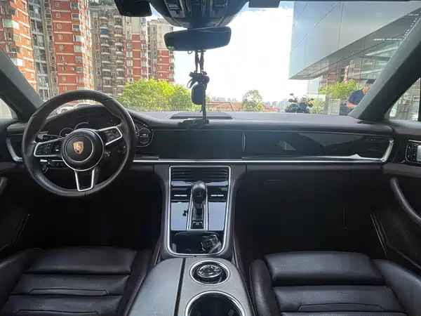 Porsche Panamera 2017