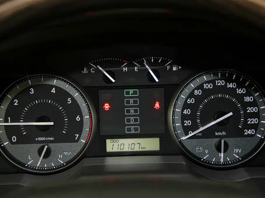 Toyota Land Cruiser 2019 — фото 17