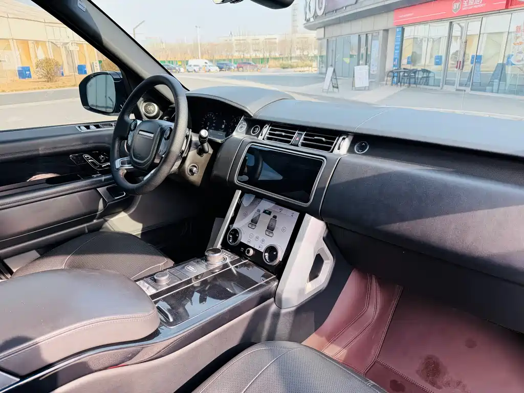 Land Rover Range Rover 2019 — фото 12