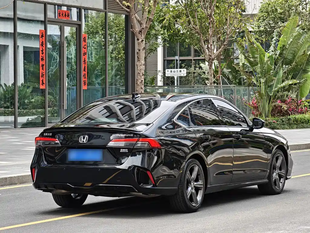 Honda Inspire 2024 — фото 11